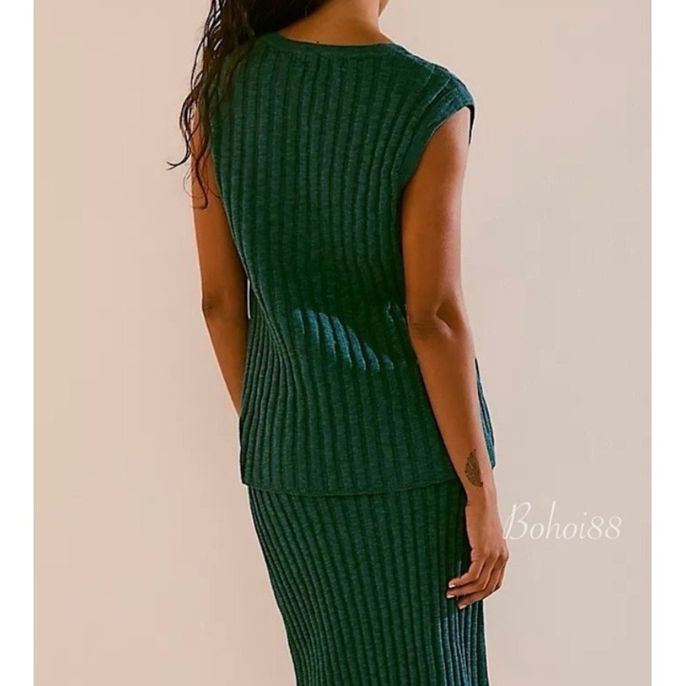 Free People Beach Veda Ribbed Knit V-Neck Sweater Vest Teal Green Small - Picture 2 of 7
